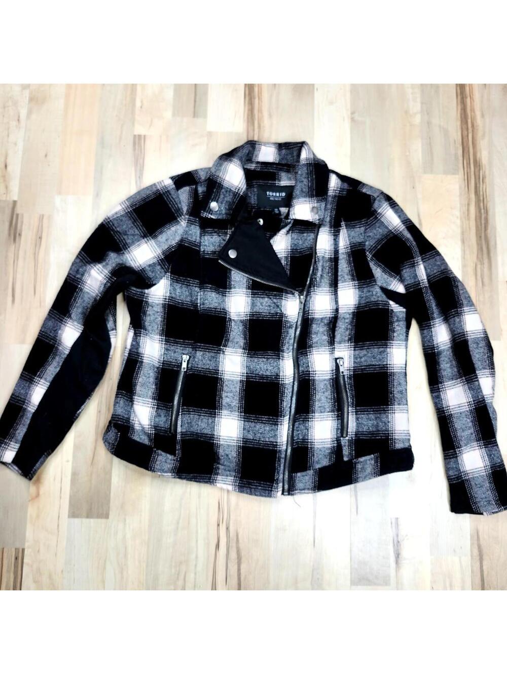 Torrid Black & White Plaid Moto Jacket Size 00 or Women's 10